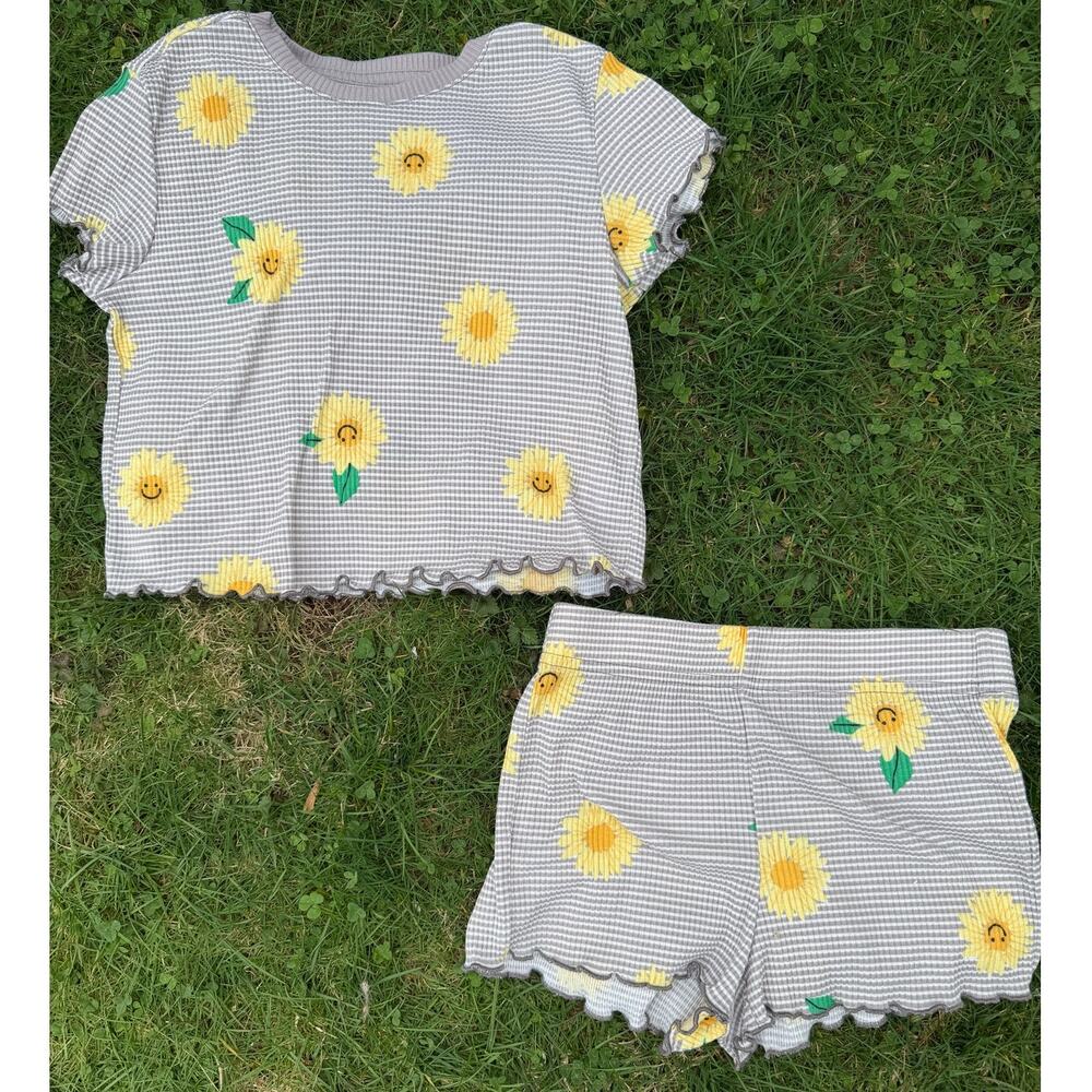 Old Navy Girls Sunflower Summer Pajama PJs Shorts Set (SZ S 6-7)